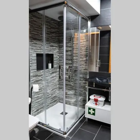 Casa Largo S Lourenco E Casa Da Videira * Mazes