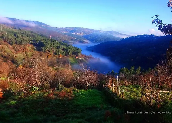 Casa Largo S Lourenco E Casa Da Videira